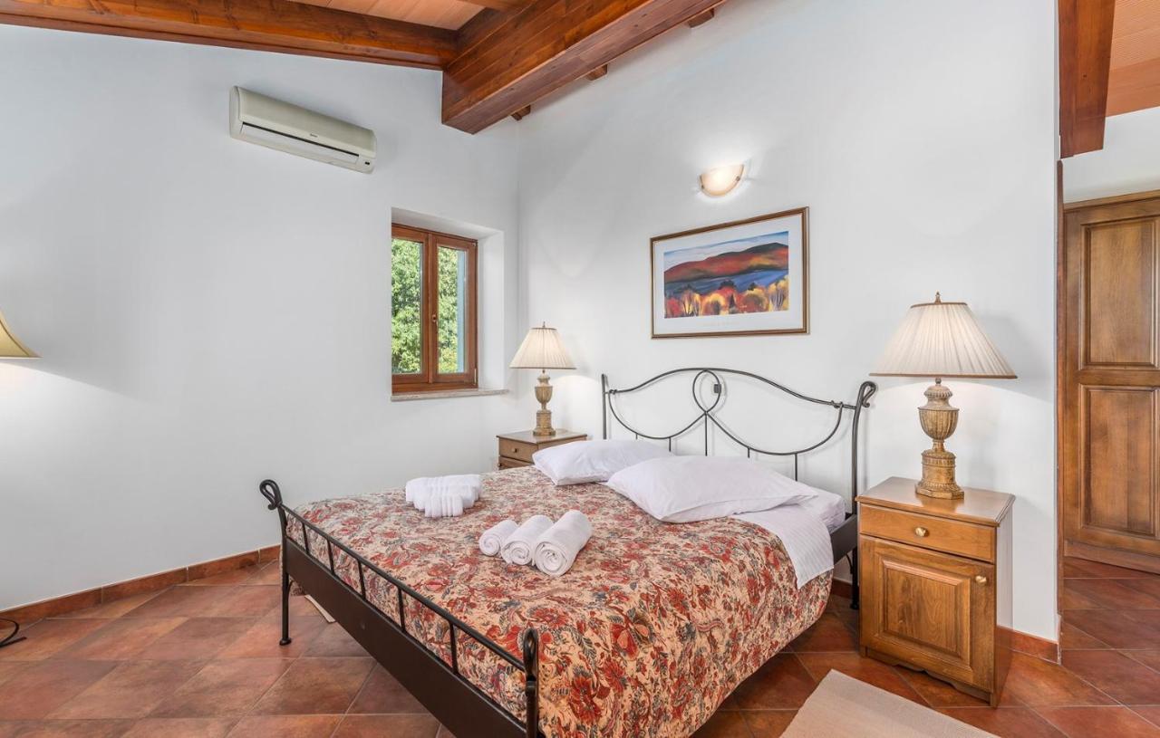 Villa Maggie Vlakovo Koromačno Extérieur photo